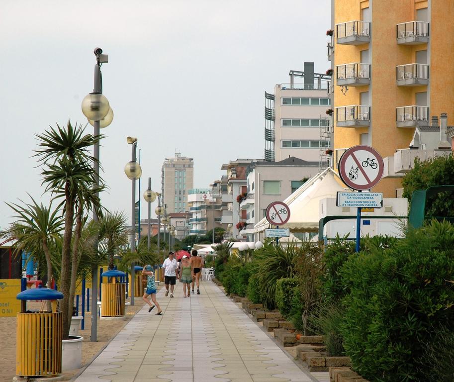 Pensione Villa Joli Lido di Jesolo Exterior photo